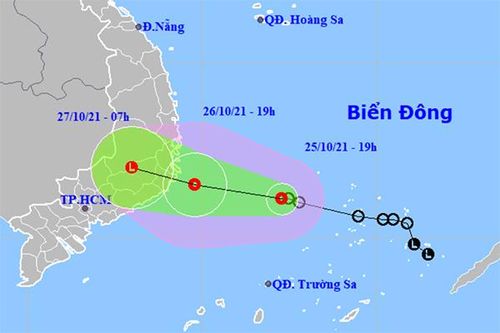 Áp thấp nhiệt đới cách Ninh Thuận 325km, lực lượng sẵn sàng ứng phó