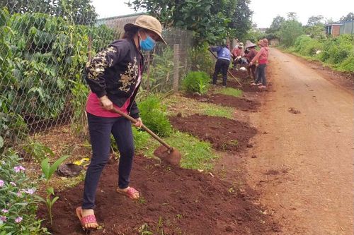 Điểm sáng cuộc vận động 'Xây dựng gia đình 5 không, 3 sạch'