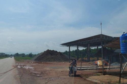 Xử lý hàng loạt doanh nghiệp vi phạm do xây dựng cây xăng trái phép