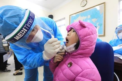 Những lưu ý khi tiêm vaccine Covid-19 cho trẻ em từ 12-17 tuổi