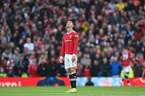 Ngày MU quỳ gối ở Old Trafford