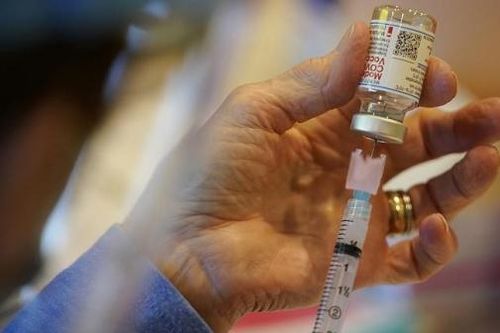 Vaccine Covid-19: Moderna báo tin mừng, EMA mở đường mũi tăng cường mới; Trung Quốc tiêm cho trẻ 3-11 tuổi
