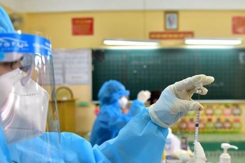 TPHCM tiêm vắc xin COVID-19 cho trẻ vào ngày mai