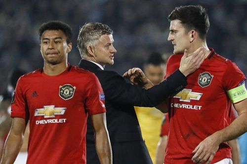 Sao MU bật lại Solskjaer thiên vị Harry Maguire quá đáng