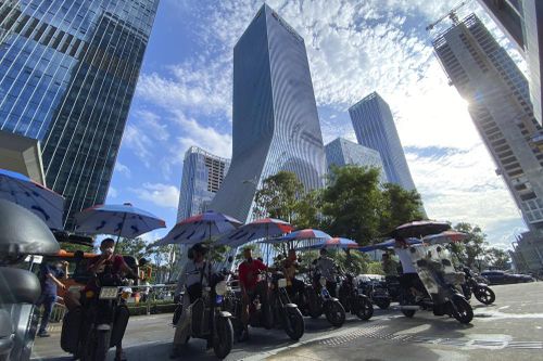Tạm thoát vỡ nợ, tập đoàn bất động sản Evergrande bắn tiếng chuyển sang mảng ô tô điện