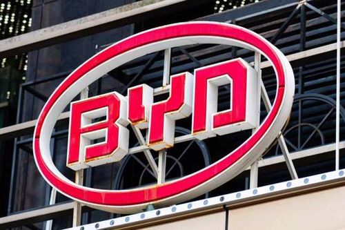 Lịch sử PYD – Ông vua xe điện Trung Quốc, Kẻ thách thức Tesla