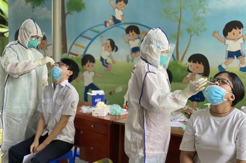 152 giáo viên, học sinh mắc COVID-19, Phú Thọ cho 5 huyện đóng cửa trường học