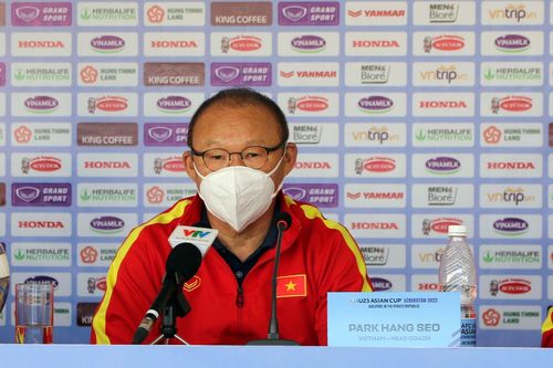 Đối thủ toàn sinh viên, U23 Việt Nam đặt mục tiêu toàn thắng