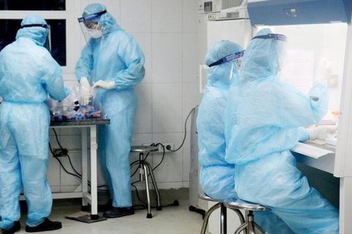 CDC Hà Nội nỗ lực ngăn chặn dịch bùng phát
