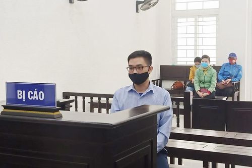 12 năm tù cho đối tượng lợi dụng dịch Covid-19 để lừa bán khẩu trang