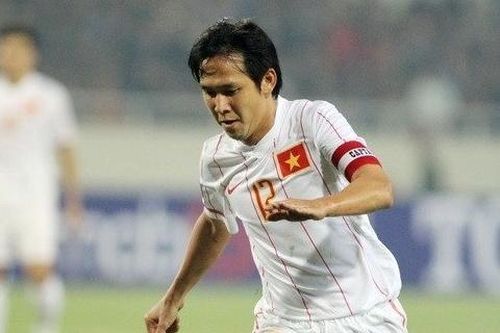 Nhà vô địch AFF Cup 2008 ngồi 'ghế nóng' ở giải hạng Nhất