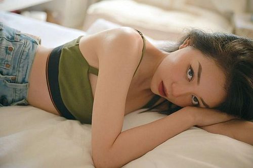Linh Ngọc Đàm bất ngờ bị soi vòng 1 'biến hóa khôn lường'
