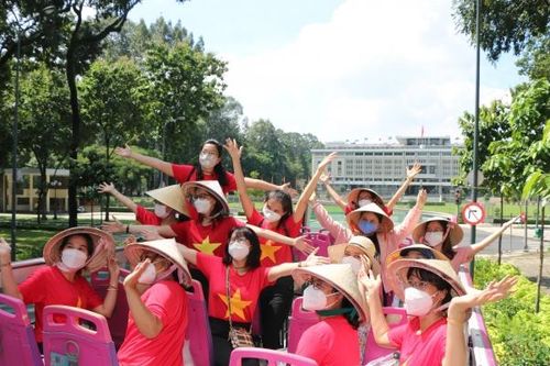 Nhu cầu du lịch lớn, nhưng sản phẩm còn 'nghèo nàn' sau đại dịch