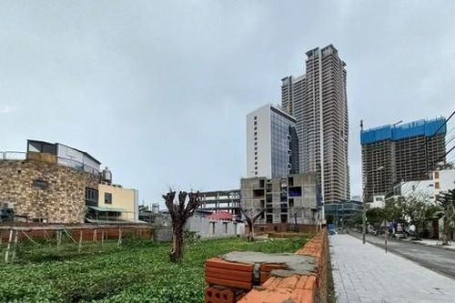 Nữ đại gia báo mất sổ đỏ 5 lô đất biệt thự ven biển, lộ việc đã ủy quyền cho Vũ 'nhôm'