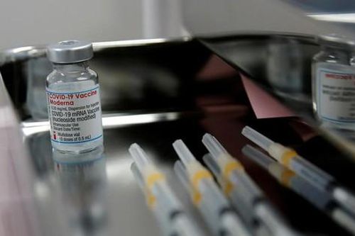 CDC Mỹ khuyến nghị người suy giảm miễn dịch có thể tiêm vắc xin liều thứ 4