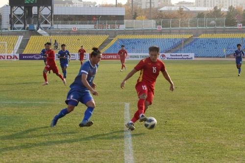 U23 Việt Nam thắng chật vật U23 Đài Loan
