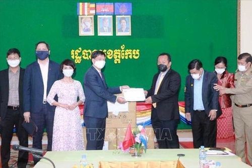 Tăng cường công tác bảo hộ công dân và hỗ trợ người gốc Việt tại Campuchia