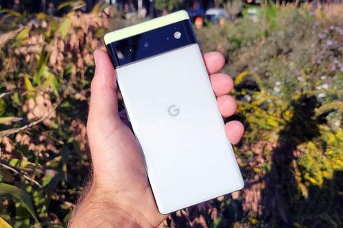 Ảnh chi tiết Google Pixel 6 với khả năng chống nước, màn hình 90Hz, pin 4.614 mAh giá gần 14 triệu
