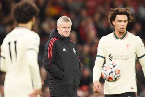 Bất ổn trong phòng thay đồ MU: Khi Solskjaer hết 'dễ thương'