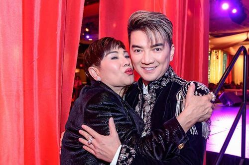 'Vợ cũ hơn 17 tuổi' của Đàm Vĩnh Hưng hé lộ nam ca sĩ sẽ sang Mỹ vào tháng 11 năm nay