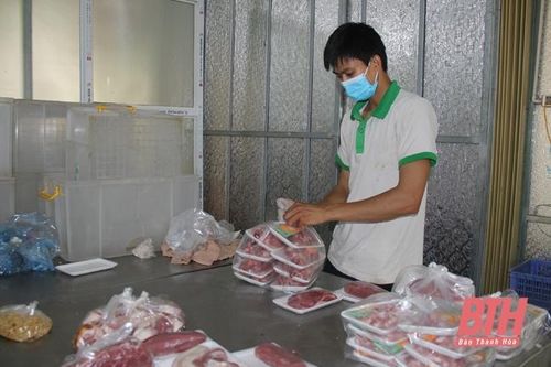 Siêu thị mini, cửa hàng tiện lợi bắt nhịp lợi thế trong mùa dịch