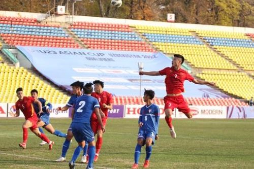 Một bàn thắng là đủ cho U23 Việt Nam có ngôi đầu bảng tạm thời