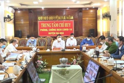Hạ Hòa đẩy mạnh công tác phòng chống dịch sau khi phát hiện ca mắc COVID-19 trong cộng đồng