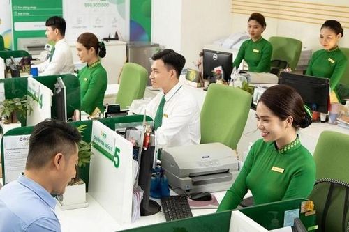 Sửa đổi giấy phép tại 2 ngân hàng và 2 công ty tài chính