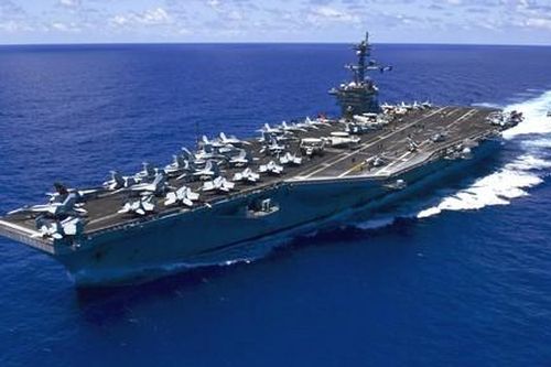 Tàu sân bay Mỹ tập trận cùng tàu khu trục trực thăng của Nhật ở Biển Đông