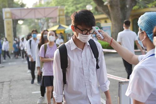 Phát hiện F0, nhiều địa phương cho học sinh nghỉ khẩn cấp