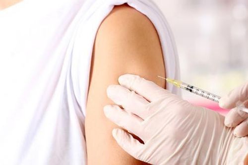 Tiêm mũi 2 vaccine COVID-19 giúp tăng kháng thể trong đường thở