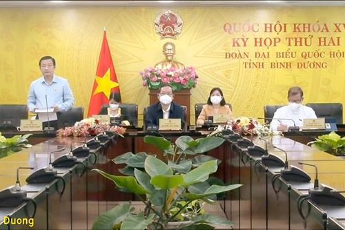'Quang cảnh kiểm duyệt phim như một phiên tòa'