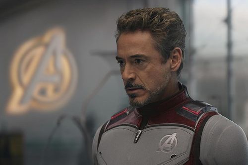 Robert Downey Jr. cảm ơn đồng nghiệp trước khi rời Marvel
