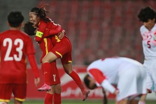 Bóng đá Việt Nam hôm nay: Bốc thăm VCK ASIAN Cup nữ. Văn Hậu sang Hàn Quốc phẫu thuật