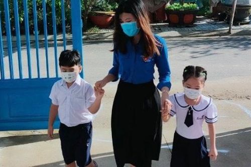 Hà Nội: Ý kiến trái chiều của phụ huynh về chuyện mở cửa trường học