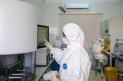 Ngày 28/10 ghi nhận 4.892 ca nhiễm và 1.649 trường hợp khỏi COVID-19