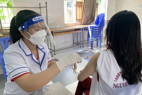 Lý do quận duy nhất ở TP.HCM hoãn tiêm vắc xin Covid-19 cho trẻ em