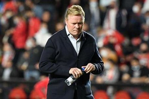 Sa thải Koeman là điều không thể tránh khỏi, nhưng Barca vẫn là một mớ hỗn độn