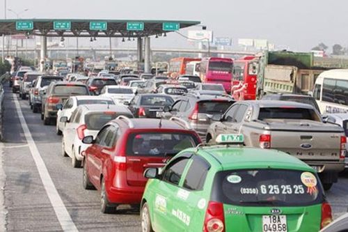 Hà Nội sẽ tiến hành thu phí xe vào nội đô trong năm 2025?