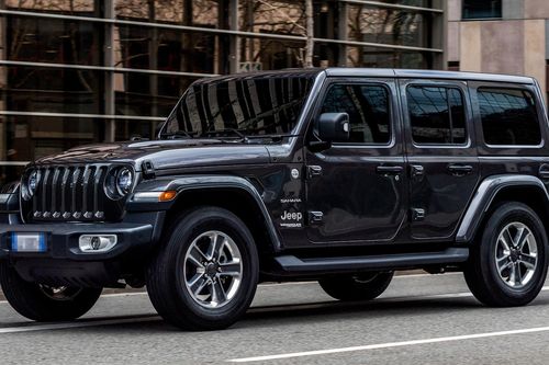 Triệu hồi Jeep Wrangler vì nguy cơ cháy, Ford Mondeo vì lỗi túi khí