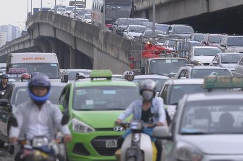 87 trạm thu phí ô tô vào nội đô Hà Nội: Khó khả thi, phi thực tế?