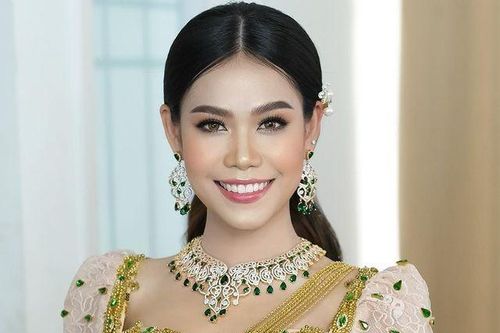 Diễn viên cao 1,65 m đăng quang Hoa hậu Hoàn vũ Campuchia