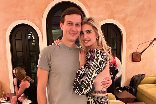 Ivanka Trump mừng sinh nhật 40 tuổi