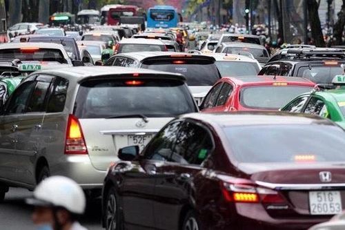 Đề xuất thu phí ôtô vào trung tâm TP.HCM