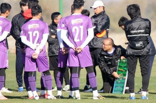 Bóng đá Việt Nam hôm nay: HLV Park Hang Seo phê bình U23 Việt Nam