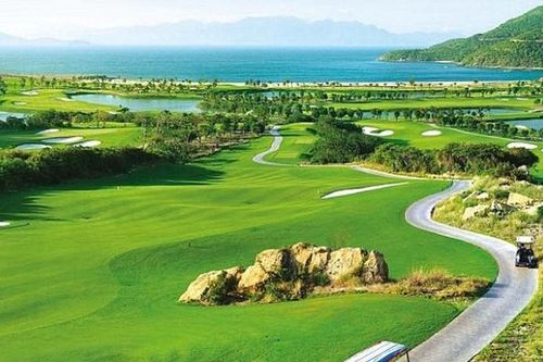 Việt Nam được công nhận là 'Điểm đến Golf tốt nhất thế giới' 2021