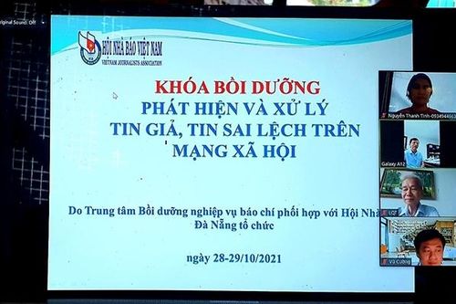 Mở lớp bồi dưỡng trang bị kiến thức phát hiện và xử lý tin giả cho hội viên nhà báo