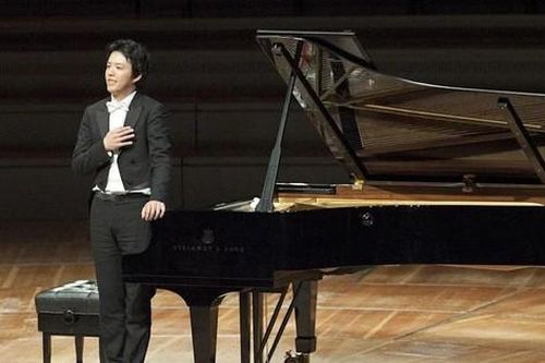 Tranh luận dữ dội về quyền riêng tư trong vụ 'Hoàng tử piano' Trung Quốc bị bắt giam vì mua dâm