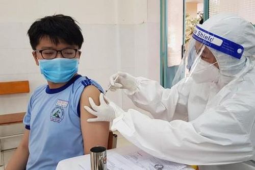 Đề xuất cho học sinh khối 9 và 12 ở TPHCM học trực tiếp từ tháng 12