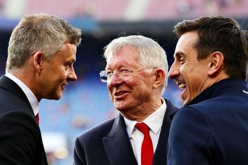 Cựu sao Liverpool lên án Sir Alex Ferguson